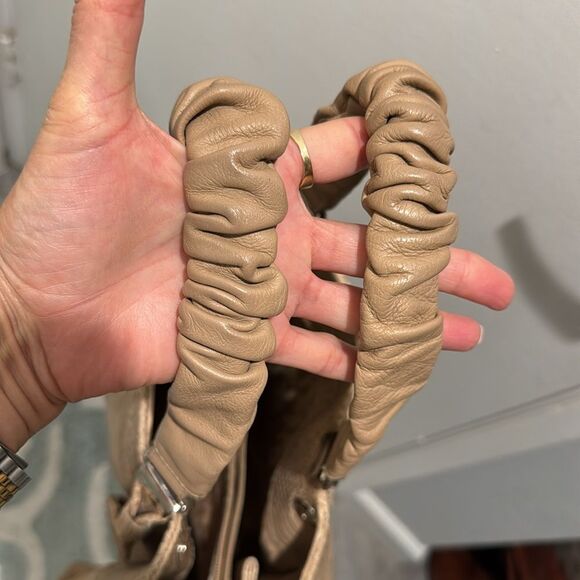 Furla Beige Python Embossed Genuine Leather Shoulder Bag Italy Travel Work Large - Picture 7 of 13